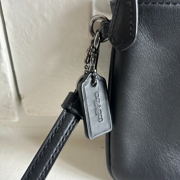 Black Leather Coach Wristlet with "Coach Beasts"  Rexy Dinosaur - Picture 4 of 7